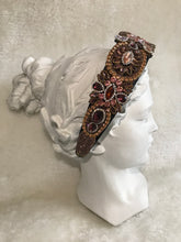 Cargar imagen en el visor de la galería, Cerchietto Marrone con pietre varie
