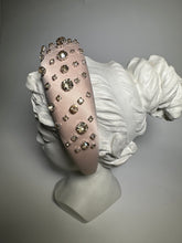 Cargar imagen en el visor de la galería, Cerchietto bombato rosa
